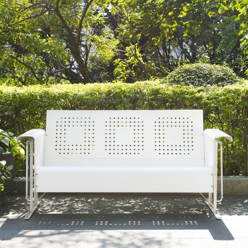 BATES OUTDOOR METAL SOFA GLIDER, WhiteGloss Crosley Furniture